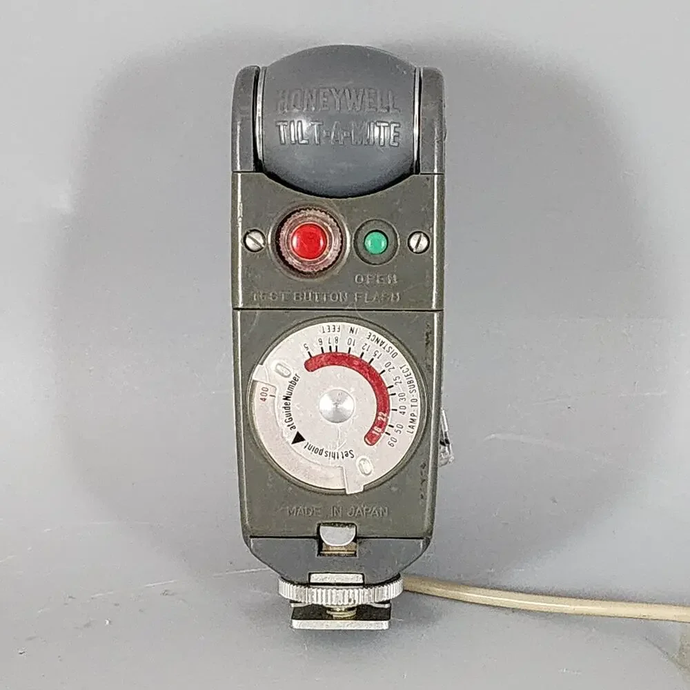 Honeywell Tilt-A-Mite Camera Flash Unit Collapsible Fan - Untested